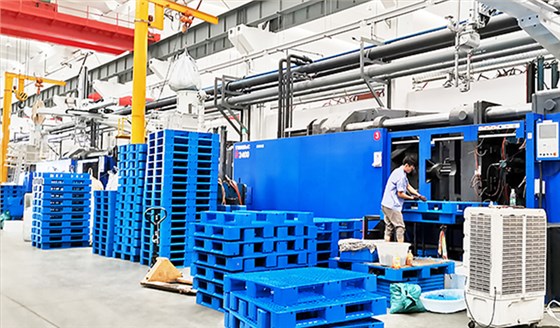 塑料托盤生產(chǎn)設(shè)備