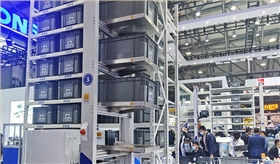 智能芯片周轉(zhuǎn)箱上貨架