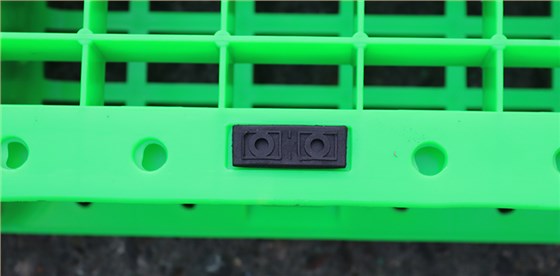 JSL-1212田字塑料托盤-綠（可堆碼）