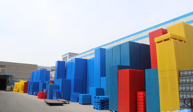 江蘇哪里生產(chǎn)塑料托盤?