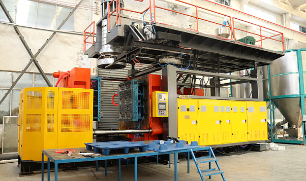 九腳吹塑托盤如何生產？塑料托盤廠家來解惑