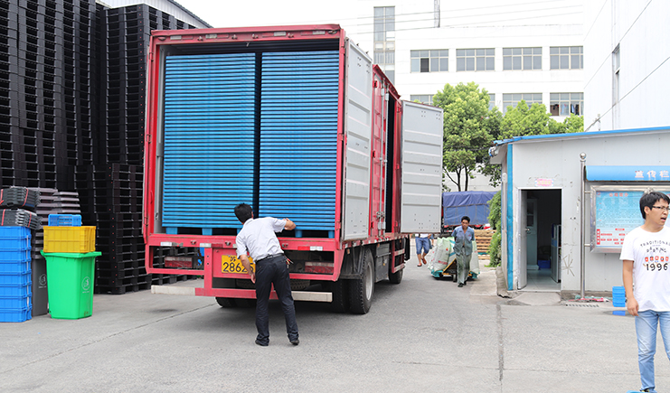 谷歌6月前不復(fù)工,亞馬遜能撐住?塑料托盤廠家分析海外物流業(yè)新格局