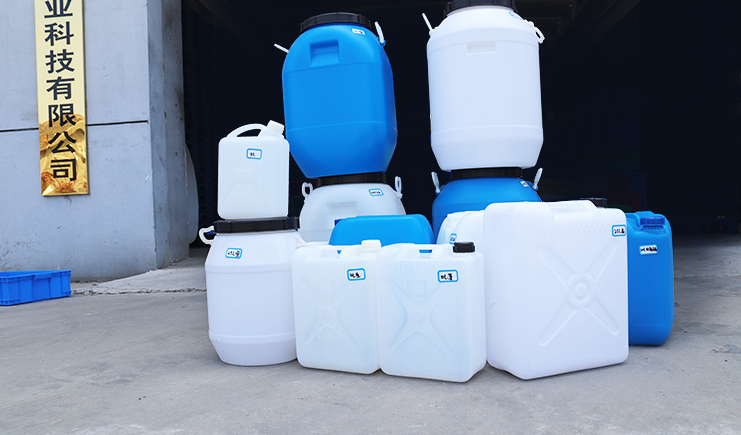 塑料桶生產(chǎn)設(shè)備有哪些?塑料桶生產(chǎn)廠家為你解答!