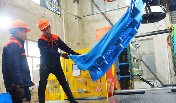 吹塑九腳托盤圖片