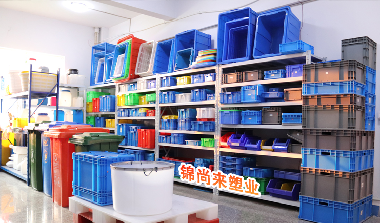 周轉箱材質大PK:塑料、金屬、木質,誰是你的“真命天箱”?