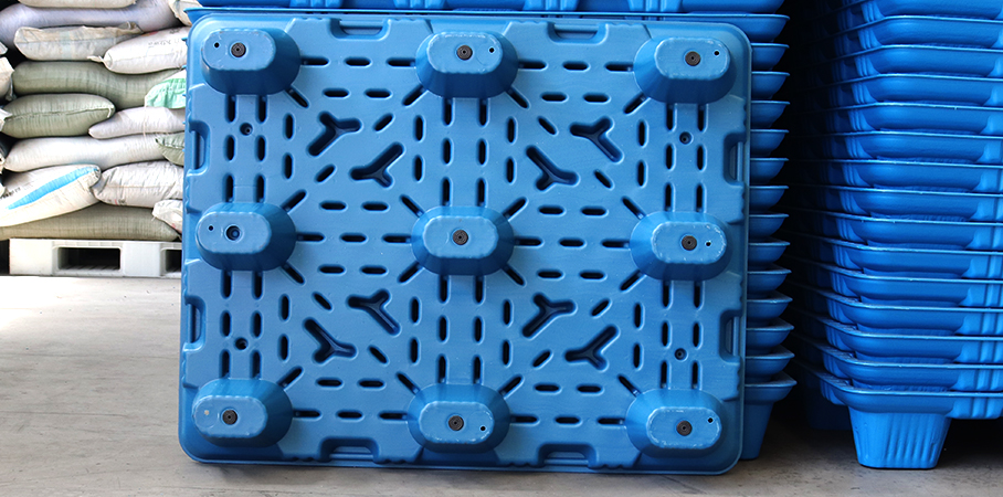 1008 吹塑九腳托盤(pán)